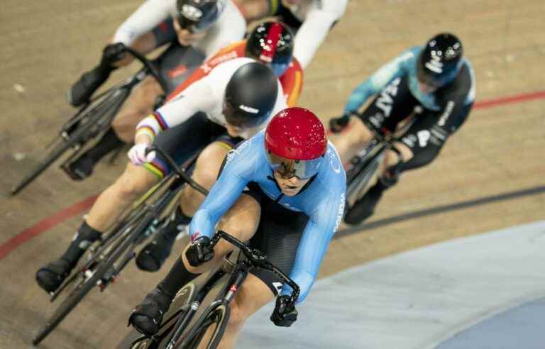 Canadian track cycling on track