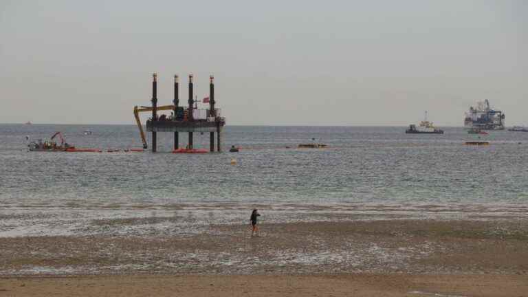 [EN IMAGES] The cable of the future Calvados wind farm connected to the coast by a spectacular construction site