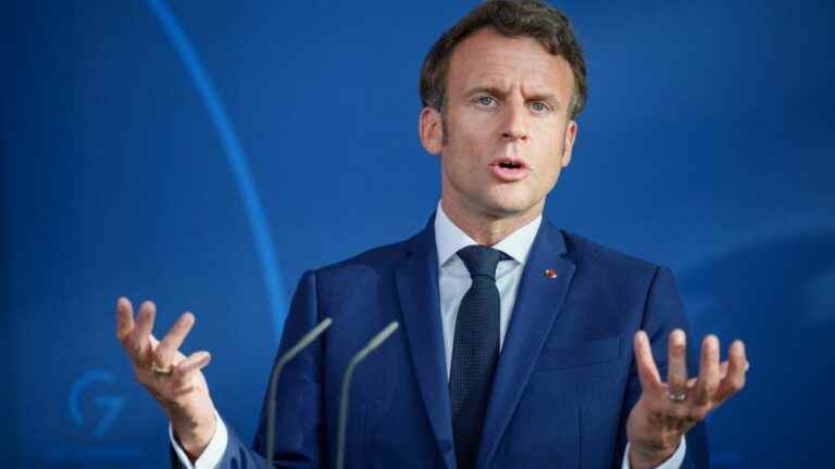 Emmanuel Macron claims to know the name of the next Prime Minister