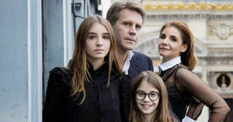 Emmanuel Philibert de Savoie: his daughter Vittoria, a look-alike of his younger mother Clotilde Courau, he is a complete fan!