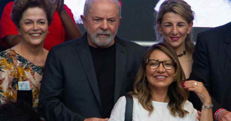 Former President Lula remarried to a woman 21 years younger than him: photos of their union revealed