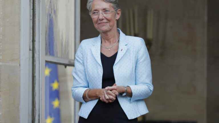 We couldn’t miss it.  Elisabeth Borne, Prime Minister or Prime Minister?