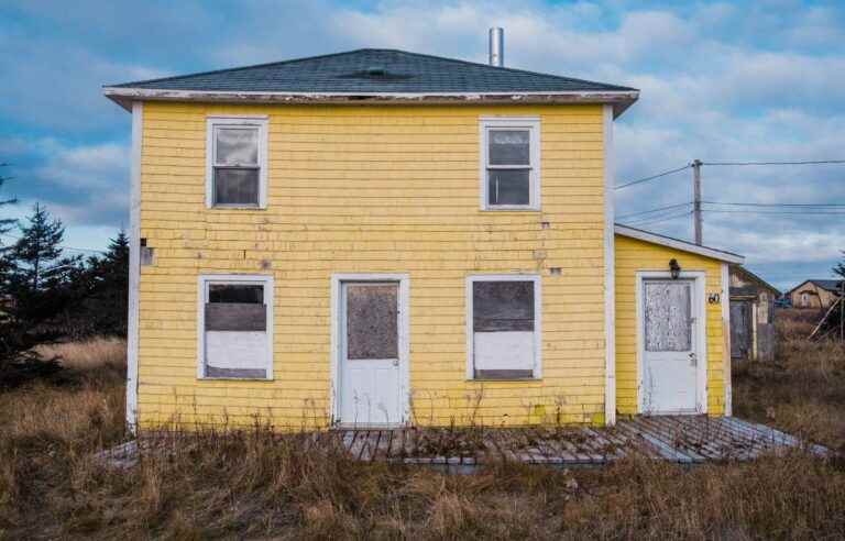 Illegally occupied houses in Natashquan