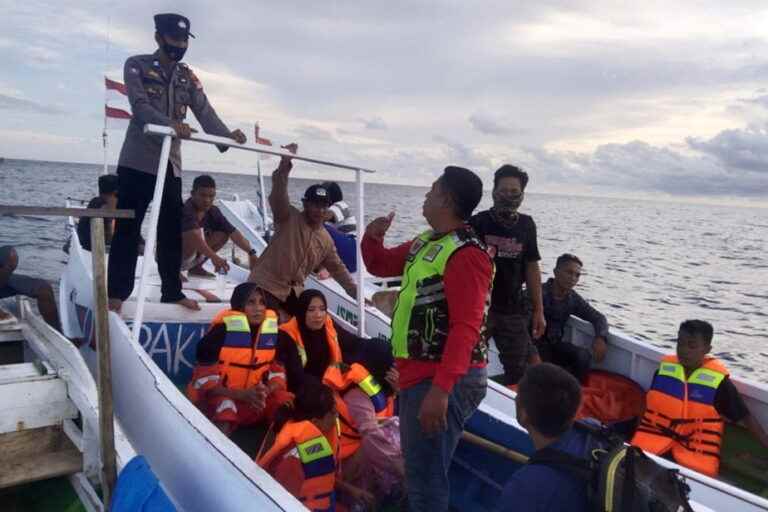 Indonesia |  Eleven missing and 31 survivors in the sinking of a ferry