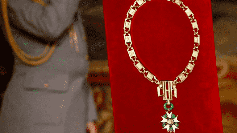 Investiture of the President: the story behind the Legion of Honor necklace