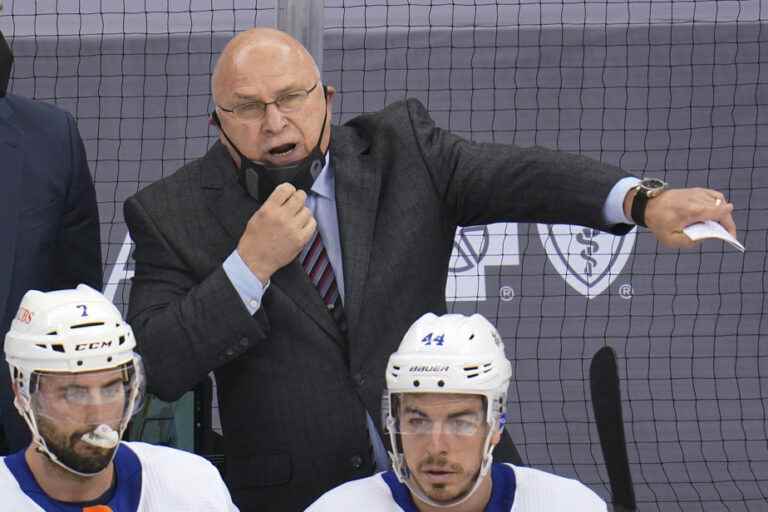 Islanders fire head coach