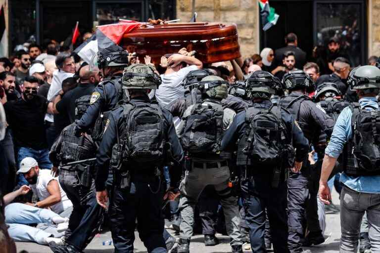 Israel |  Violence at the exit of the hospital from the coffin of the journalist of Al Jazeera