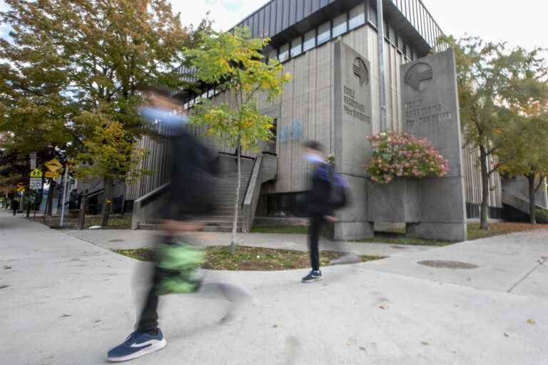 La Petite-Patrie |  Police operation at Père-Marquette school after threats