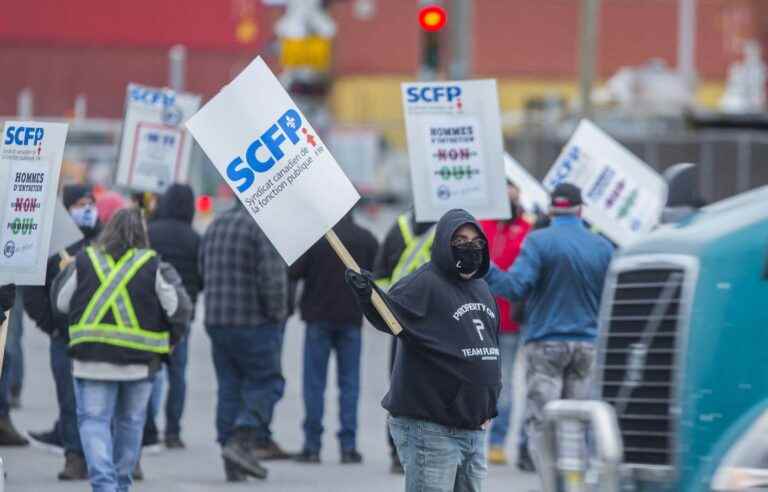 Longshoremen want negotiations to resume