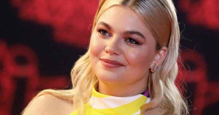 Louane: Femme fatale in a split Dior dress, she impresses after her big comeback!