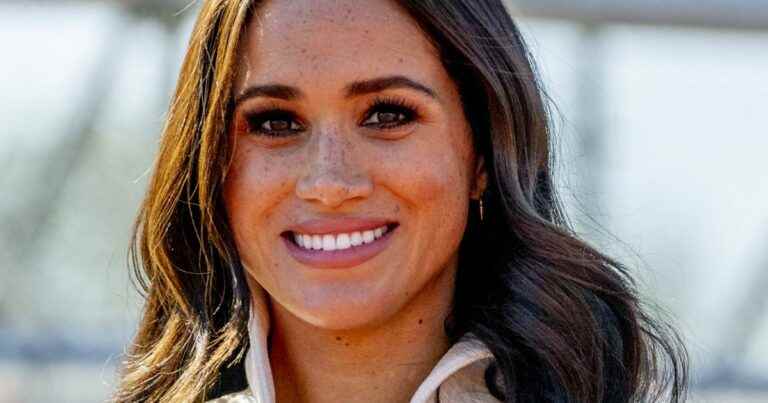 Meghan Markle in jeans, t-shirt and cap: incognito appearance after the shooting in Texas