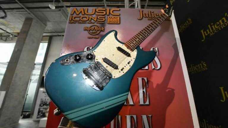 More than four million euros at auction for Kurt Cobain’s guitar on “Smells like teen spirit”