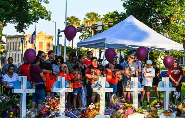 NRA, main pro-gun lobby, meets in Texas after school shooting