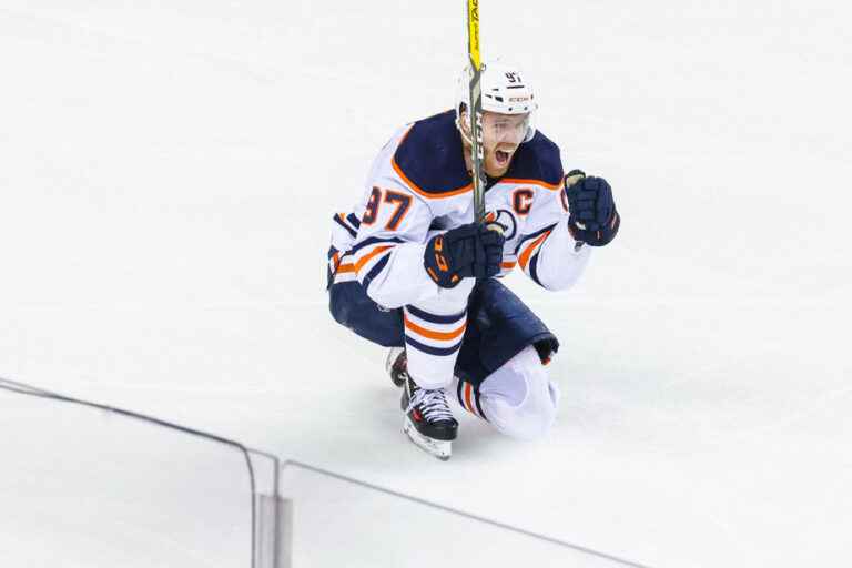 Oilers 5—Flames 4 (P) |  Connor McDavid plays heroes in overtime and sends his team to the semis