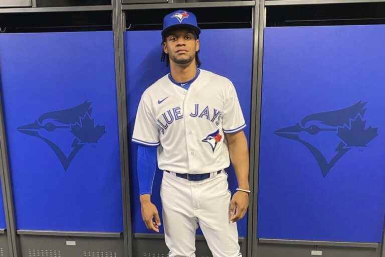 Otto Lopez wants the attention of the Blue Jays