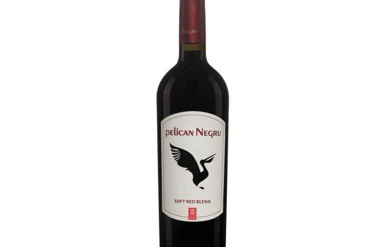 Pelican Negru “Soft Red Blend” 2017, Moldova