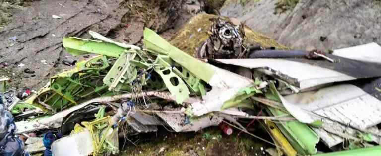 Plane crash in Nepal: the last body found