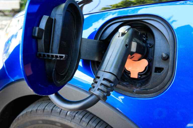 Purchase of an electric vehicle |  Ottawa expands eligibility for its incentives