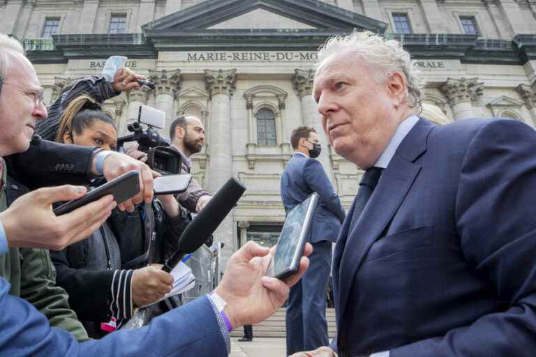 Return of Jean Charest |  In the footsteps of Robert Bourassa or Gilles Duceppe?