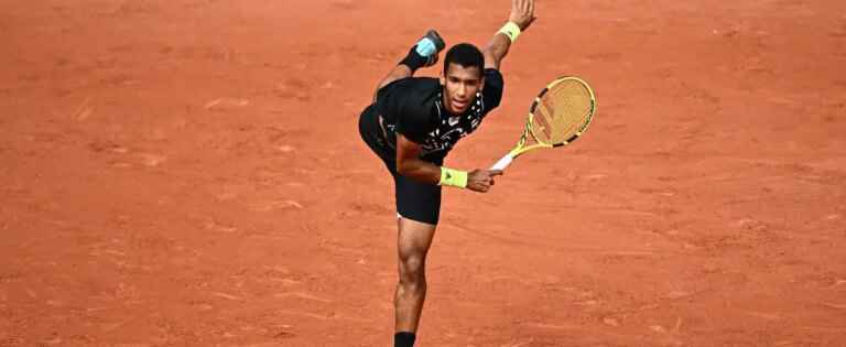 Roland-Garros: Félix Auger-Aliassime struggles in the first round, but advances