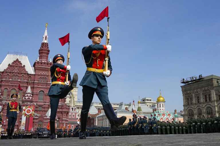 Russia |  One last rehearsal before the May 9 parade