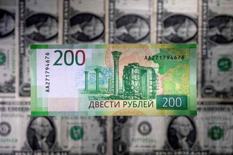 Russia can no longer repay its debt in dollars, decides Washington