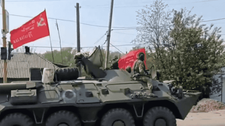 Russian troops advance in Donbass