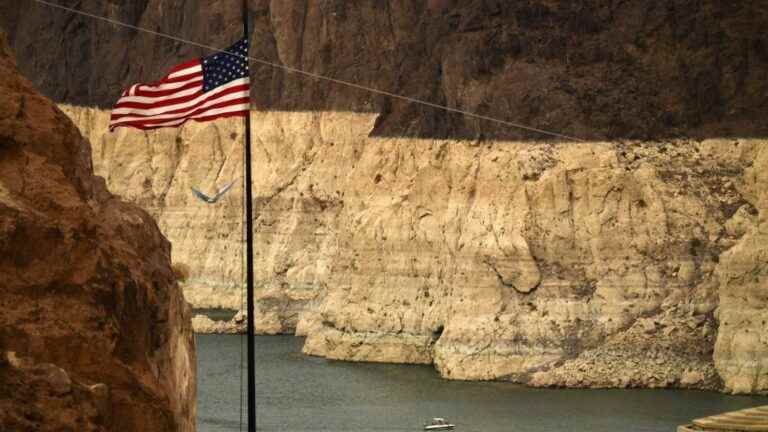 Skeleton found in drought-stricken US lake