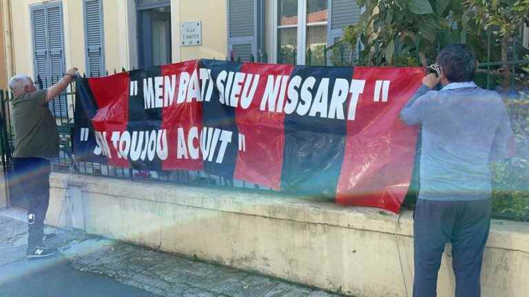 Souvenirs, banners, fanzines… stories from OGC Nice fans before the final