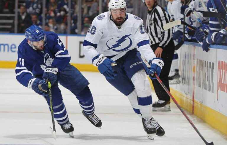 Tampa Bay Lightning take out Toronto Maple Leafs