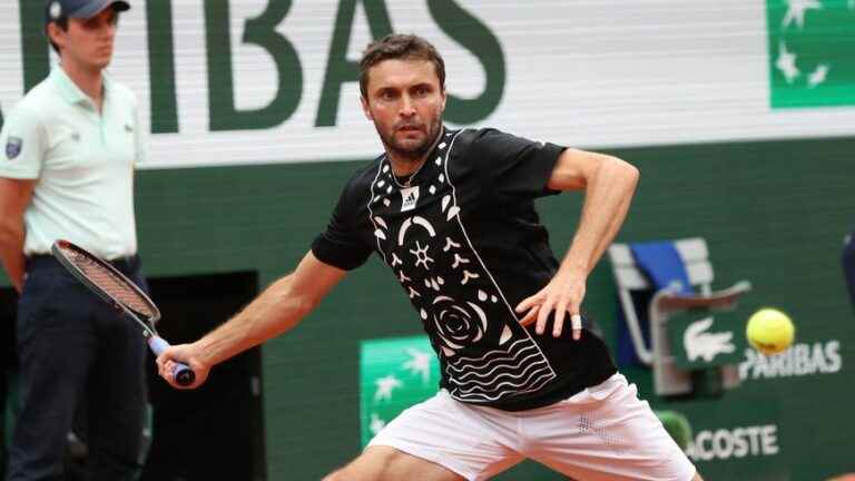 The Niçois Gilles Simon wins his 500th victory and goes to the 3rd round of Roland Garros