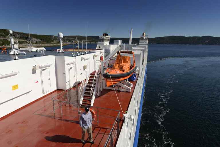 The PLQ promises free ferries