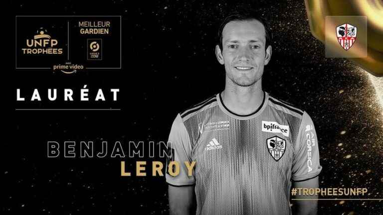 The reaction of Benjamin Leroy, voted Best Goalkeeper in Ligue 2