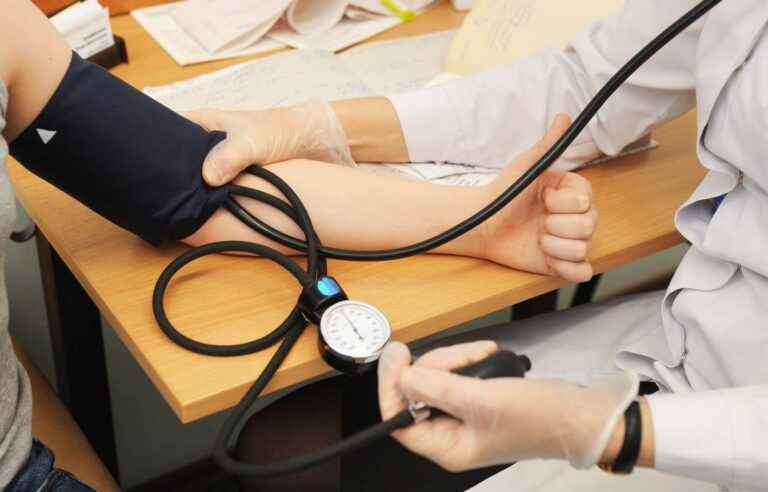 Thirty family doctor positions still vacant on the outskirts of Montreal