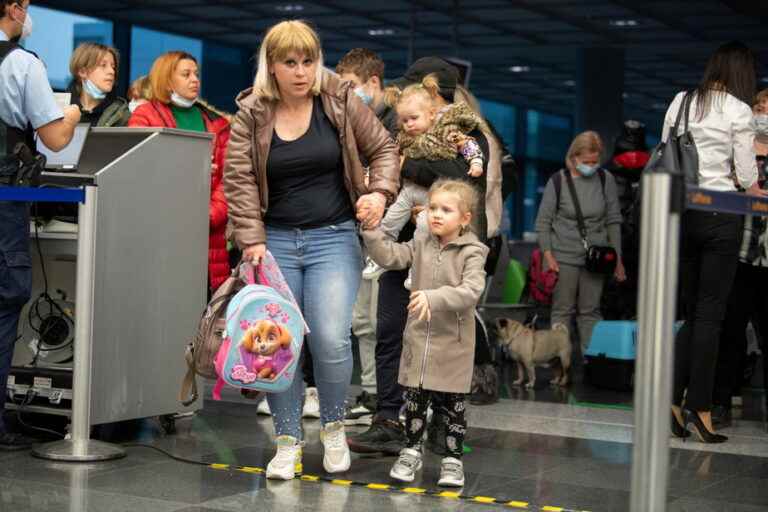 Ukrainian refugees |  Aeroplan points-funded flights pushed back to June