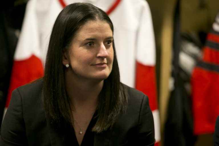 Under-18 Championship |  The wait for Canadian female hockey players is over