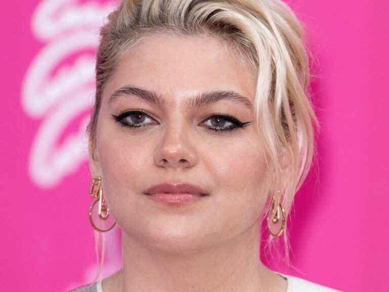 Victim of grossophobia, the singer Louane lifts the veil on the torments of her daily life: “It’s always difficult…”