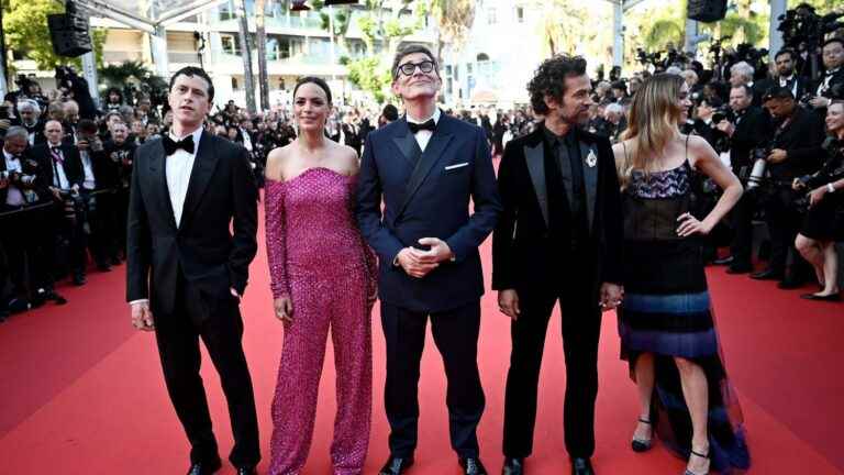 Vincent Lindon, Forest Whitaker, Michel Hazanavicius and his “zombie friends” baptize the red carpet