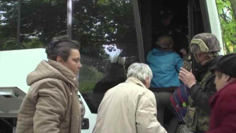 War in Ukraine: A bus driver organizes the escape of civilians from the besieged town of Lyman