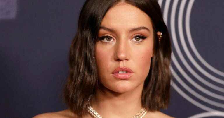 “You shouldn’t do that”: Adèle Exarchopoulos ridiculed in front of François Hollande