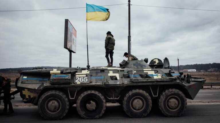 a Ukrainian leaves the French Foreign Legion to fight for his country