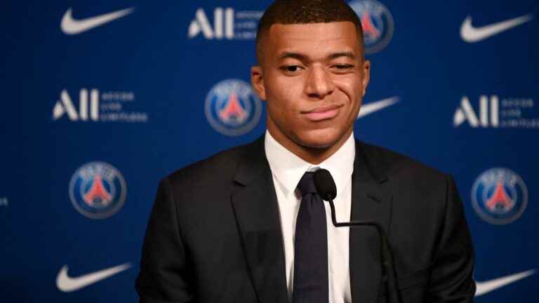 a decision taken “last week”, the desire to “stay in France” … What we should remember from the striker’s press conference