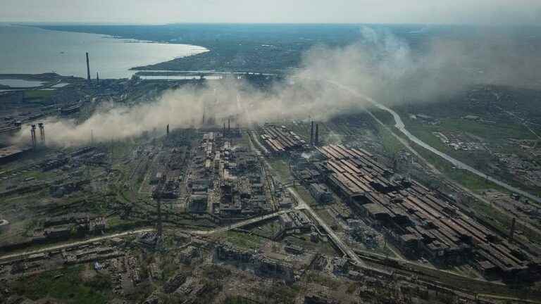 “nearly 500 civilians” have been exfiltrated from Mariupol since the start of the evacuations