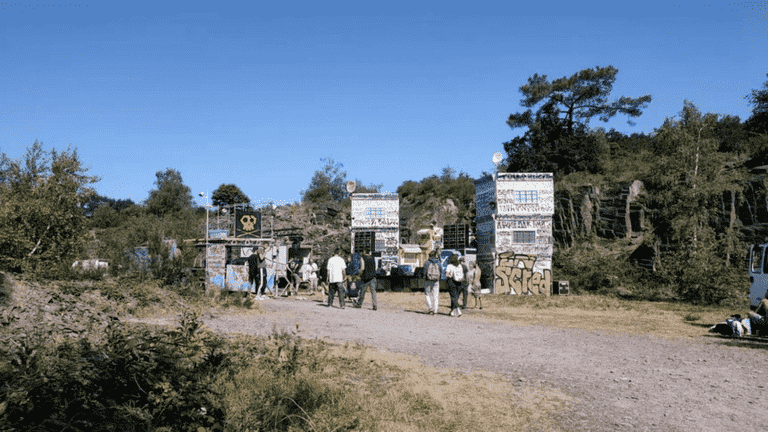 a rave party in progress in Laillé, the third in a month in this town