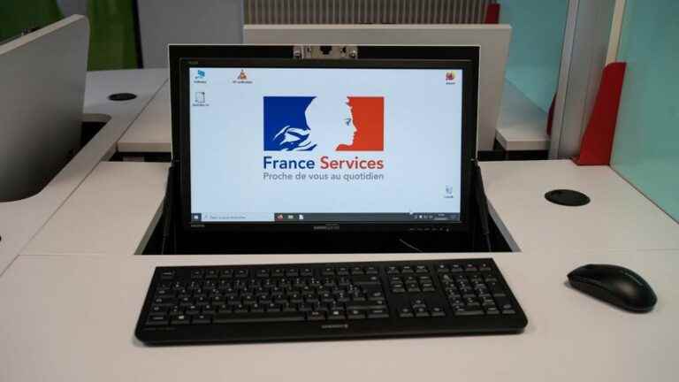 a third of French people have already given up on taking an online procedure, according to INSEE