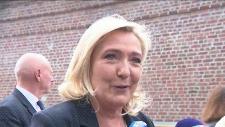 after two weeks of absence, Marine Le Pen returns to the political scene