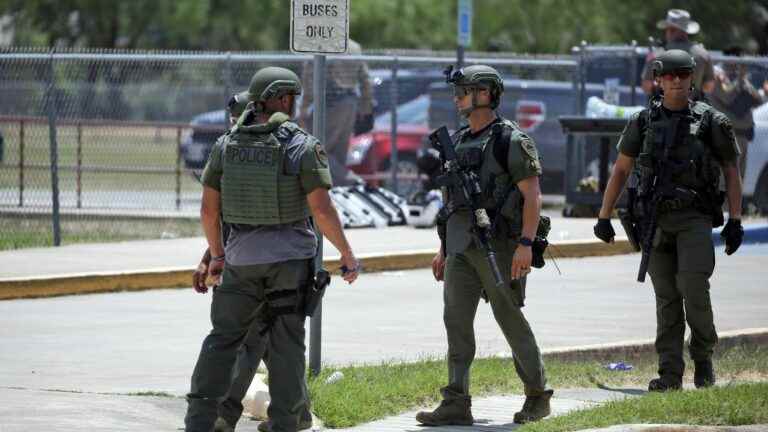 fifteen dead, including fourteen children, in a shooting at an elementary school in Texas