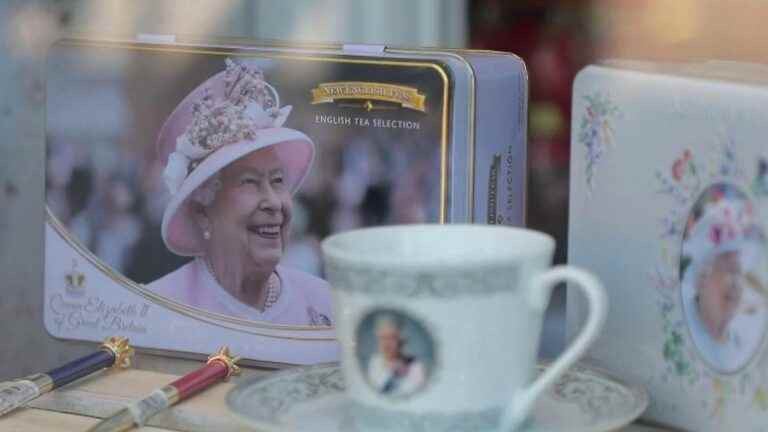 from souvenir shops to crown craftsmen, the lucrative business of the British monarchy