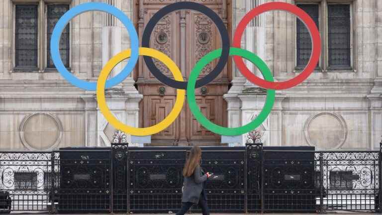 how is the government preparing to secure the 2024 Paris Olympics?