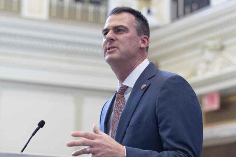 oklahoma |  Governor enacts law banning abortion upon fertilization